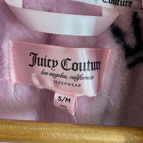 Juicy Couture Plush Soft Logo Graphic Robe JC Crowns Mauve and Black Size S M - Picture 7 of 10